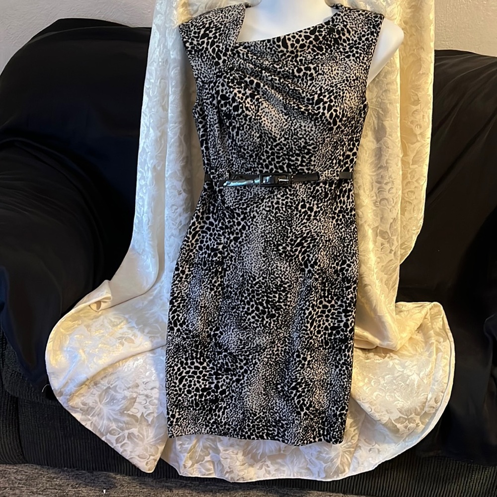 Calvin Klein Size 4